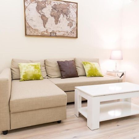 Adama Apartamento Turistico Caces Zimmer foto