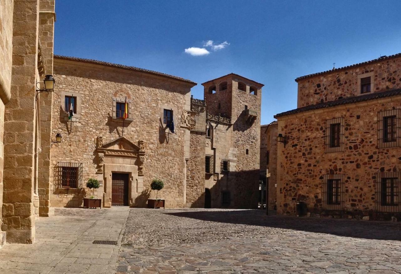 Adama Apartamento Turistico Caces Exterior foto