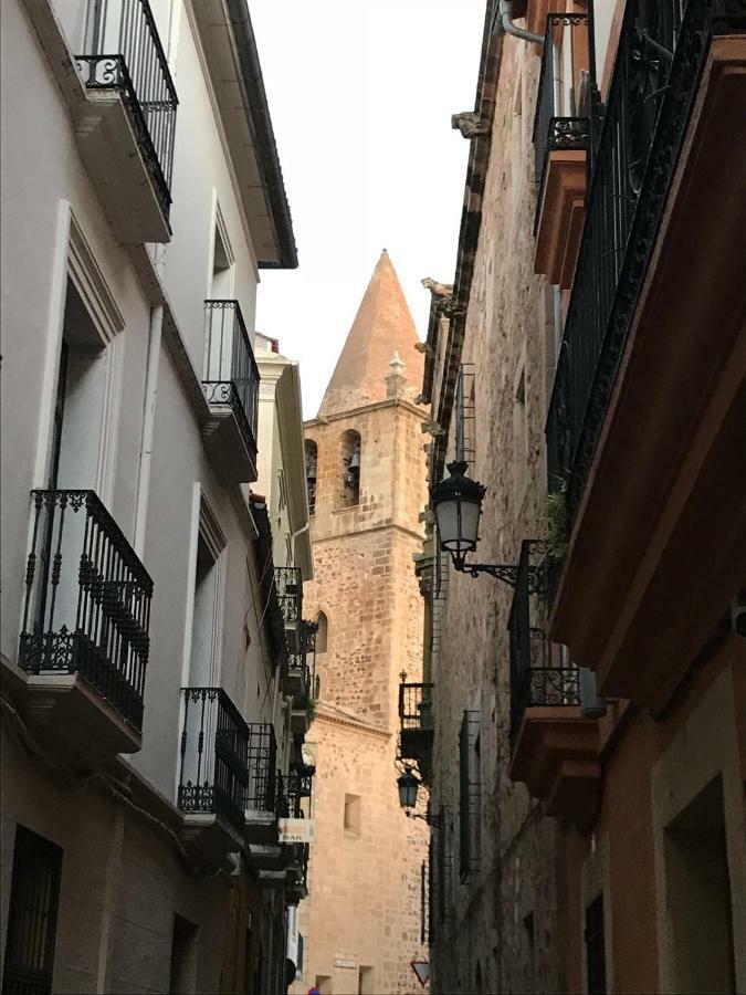 Adama Apartamento Turistico Caces Exterior foto