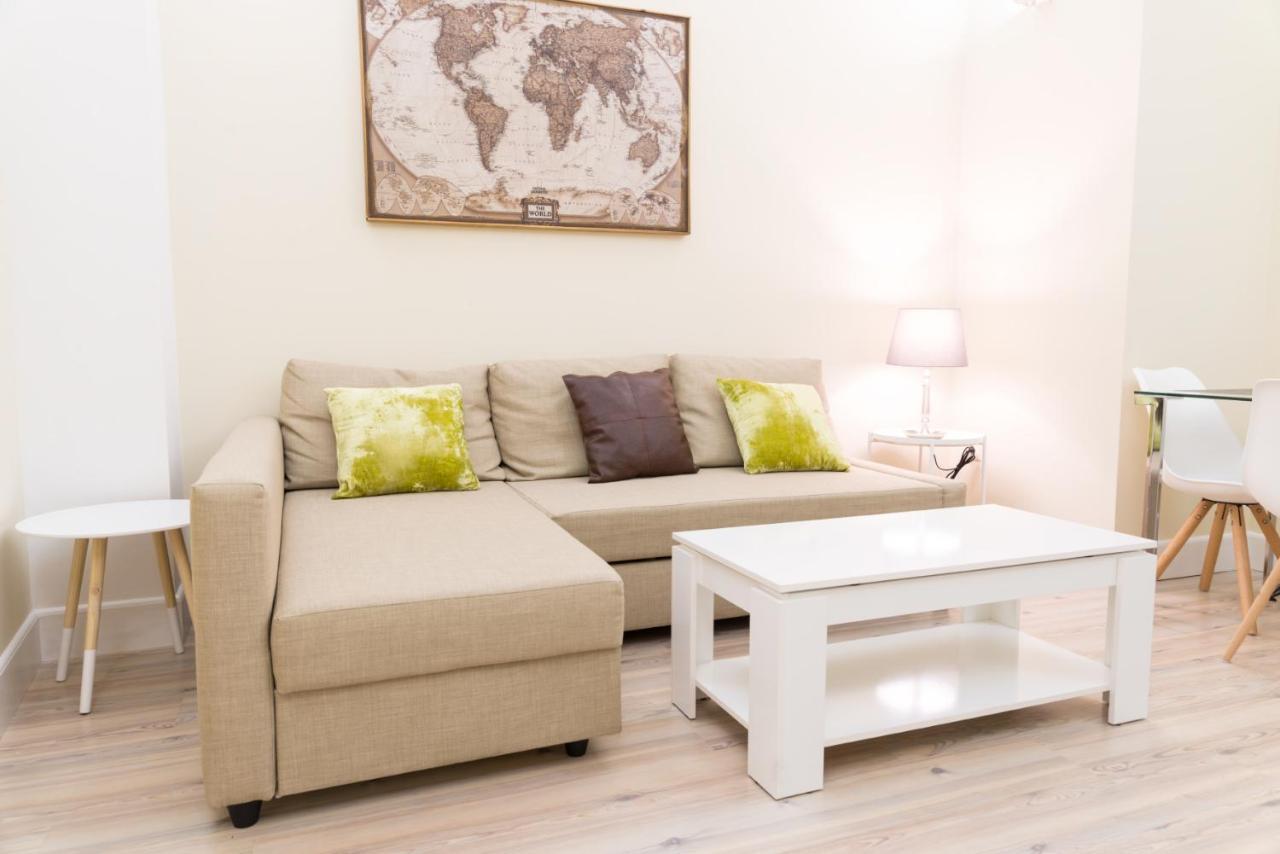 Adama Apartamento Turistico Caces Zimmer foto
